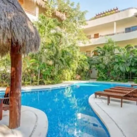 Condo Complex With An Alluring Pool & Tropical Vibes By Stella Rentals!-2