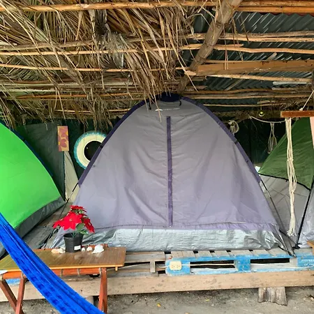 Casa De Los Santos Camping Y Eco Cabanas-2