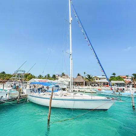 Walk Barefoot To Beach! Private Sailboat At North End, Queen Bed, En-Suite Bath, Ac-3