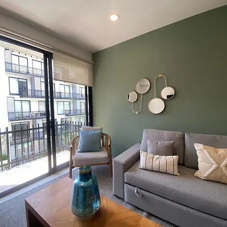 369 "The Best Aparments Near 5Th Av " Urbantowers-2