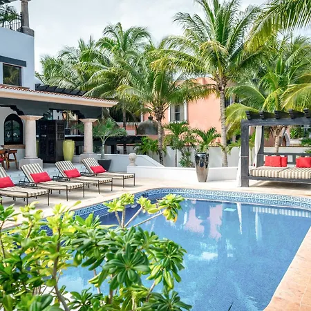 Villa Albatros Oceanfront Luxury Hotelzone-2