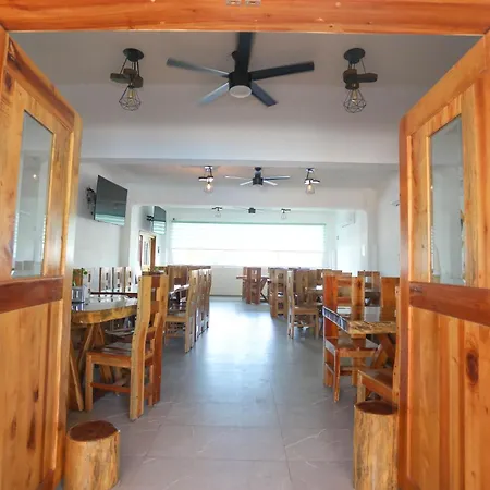 Hotel Maria De Lourdes-3