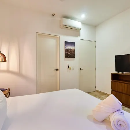 Vibrant Modern Apartment With Balcony Phenomenal Swimming Pool Gym Best Location In Tulum-3