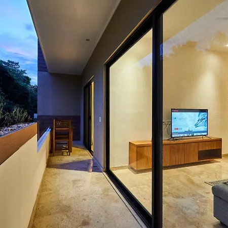 Vibrant Modern Apartment With Balcony Phenomenal Swimming Pool Gym Best Location In Tulum-2