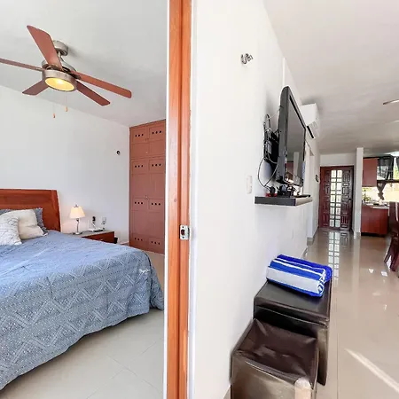 Bello Mar De Cancun, Beautiful 2Br 2Ba Condo Overlooking Beach Spectacular View!-2