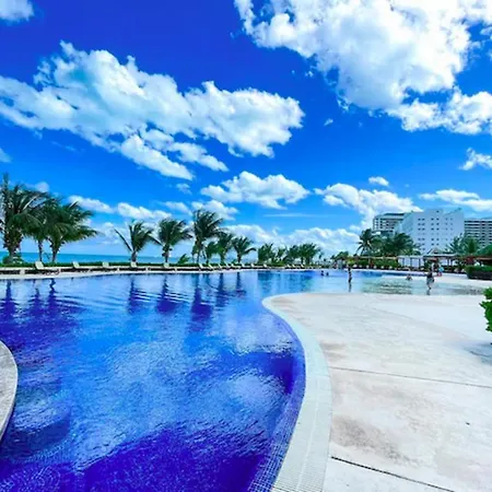 Amara Cancun Beachfront Condo-3