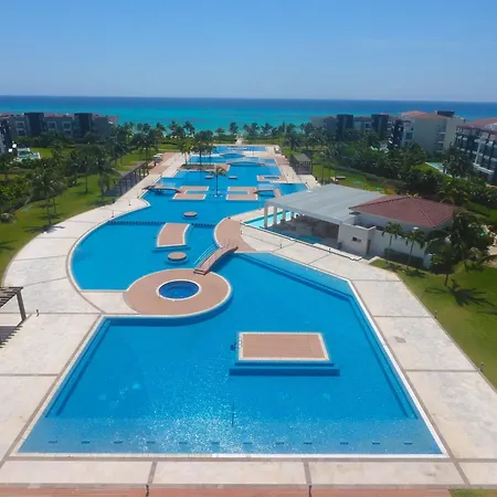 Brand New And Amazing Penthouse!-3