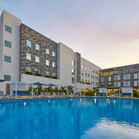 City Express Suites By Marriott Cancun Aeropuerto-3