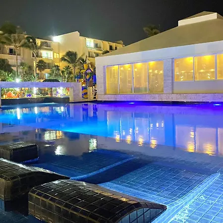 Beach, Fun & Relax At The Hotel Zone In Cancun-3