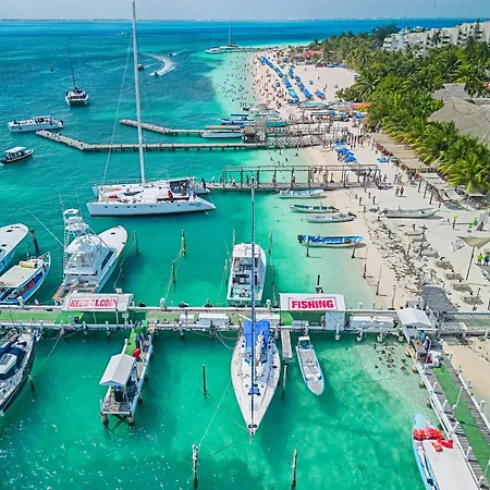 Walk Barefoot To Beach! Two Bathrooms! Entire Private Sailboat-2