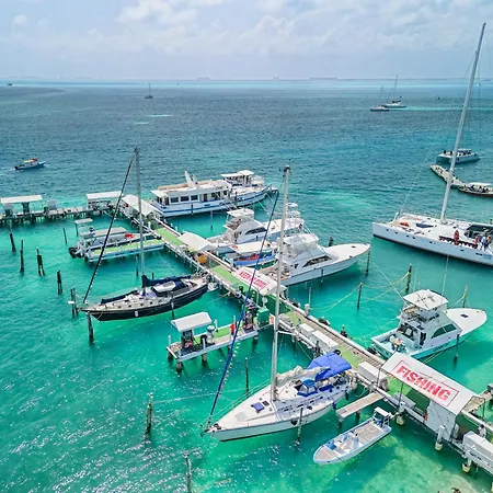 Walk Barefoot To Beach! Two Bathrooms! Entire Private Sailboat-3