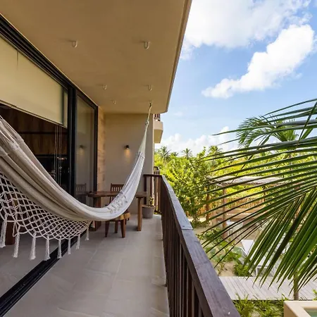Amazing Pool View Loft Steps Away From The Beach -B102-3