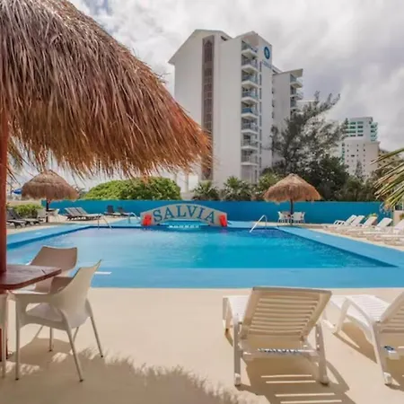 Stunning! 2 Bdrm Beach/Oceanfront Condo On Cancun Beach - Hotel Zone-3