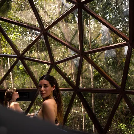Glass House-3