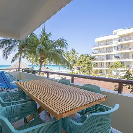 Ixchel Beach Hotel-3