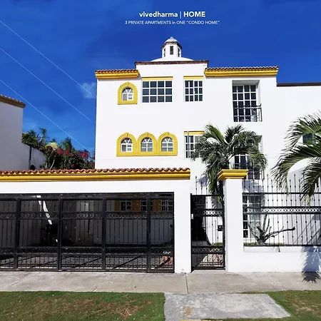 Beautiful & Cozy Near Beach Apartment Pool & Kingsize Bed-3