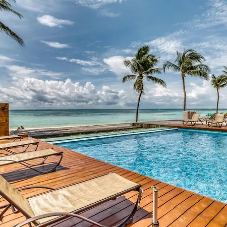 Residences El Faro, Surf 201-2