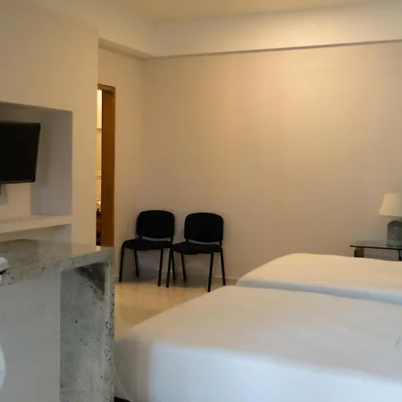 Infinity Suites Habitación Doble 208-2