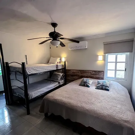 Preciosa Casa Privada En Cancun-3