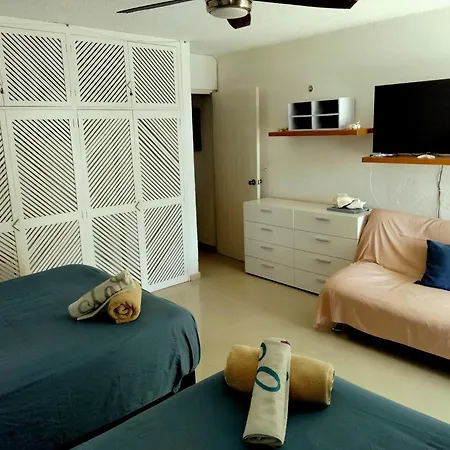 Brisas Sealight Apartment-2