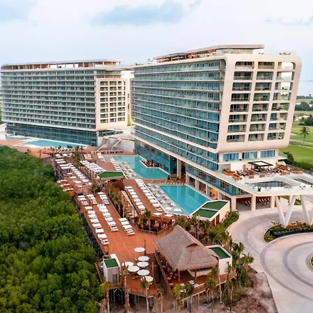 Hyatt Vivid Grand Island Cancun (Adults Only)-2