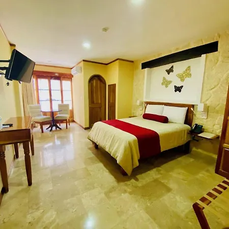 Cancun International Suites-3