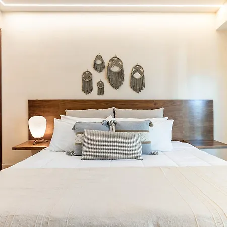 308-303 Beautiful Apartments With 3 Bedrooms-2