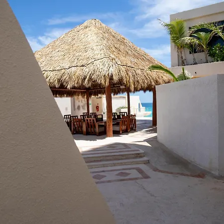 Hotelzone L16 Beach Access-2