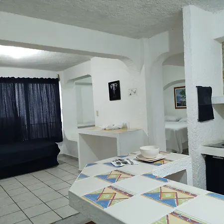 Ikaro Suites Cancun-2