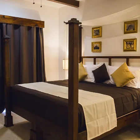 La Leyenda Boutique Hotel By Bunik-2