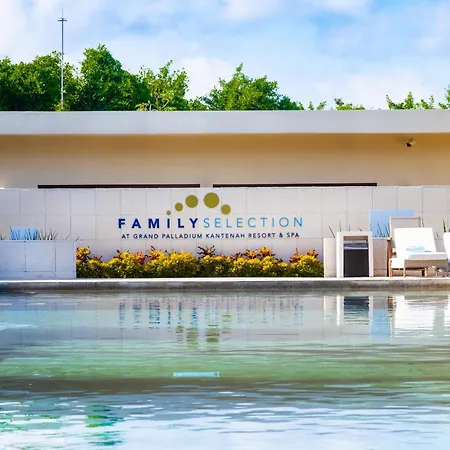 Family Selection At Grand Palladium Kantenah Resort & Spa-2