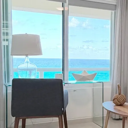 Beachfront Three-Story Coastal Penthouse, 3Br-3Ba-2