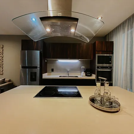 It Boutique Hotel & Restaurant-3