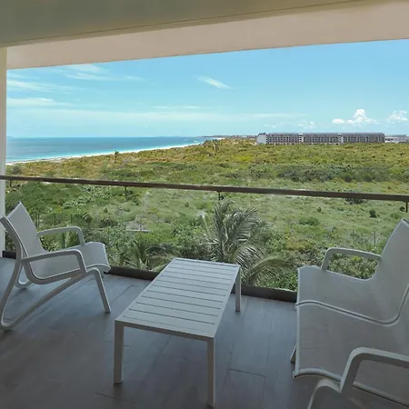 Catalonia Grand Costa Mujeres All Suites & Spa-2