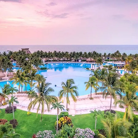 Suites At Mayan Palace Vidanta Resort Riviera Maya-3