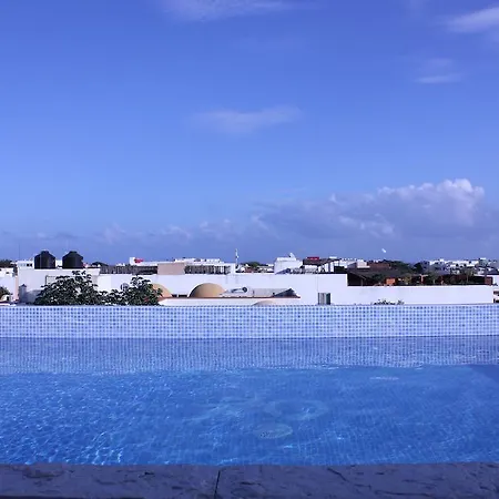 Hotel 770-2