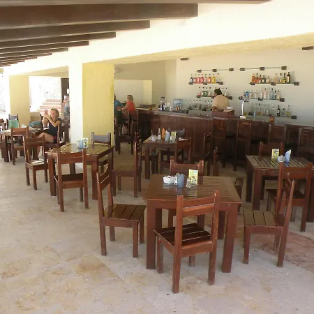 Cancun Beach Aparthotel By Solymar-2