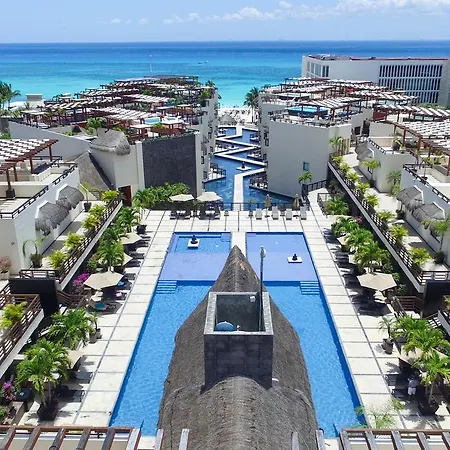 Aldea Thai By Blue Oceanfront-2