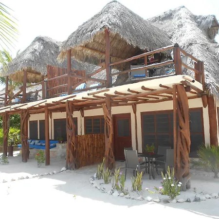 Beach Guesthouse Holbox Apartments & Suites-2