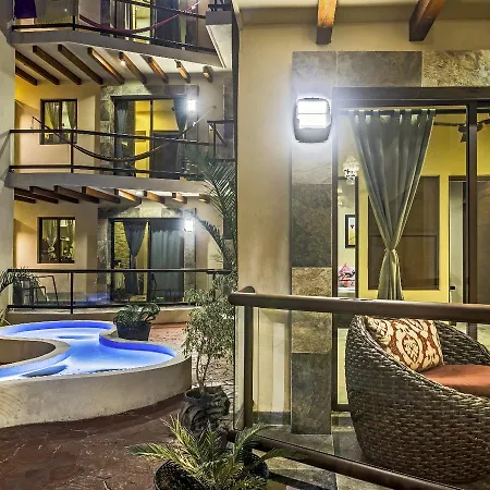 Moon Dreams Villas El Jardin-3