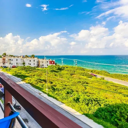 Deep Blue Condos - 102-2