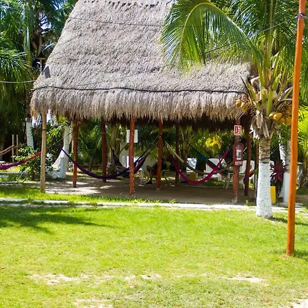Golden Paradise Hostel-3