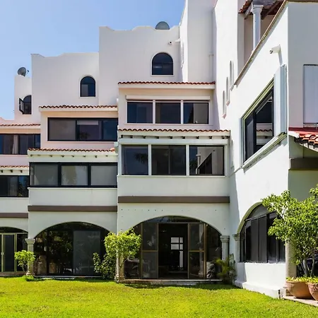 Mexican Lagoon Front Villa By Casa Paraiso-3