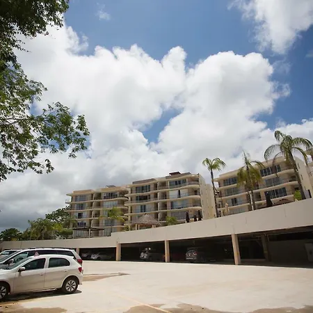 3Br Apt With Pool-3