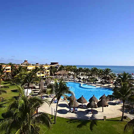 Bahia Principe Vacation Rentals-Green 3-Two-Bedroom Villas-2