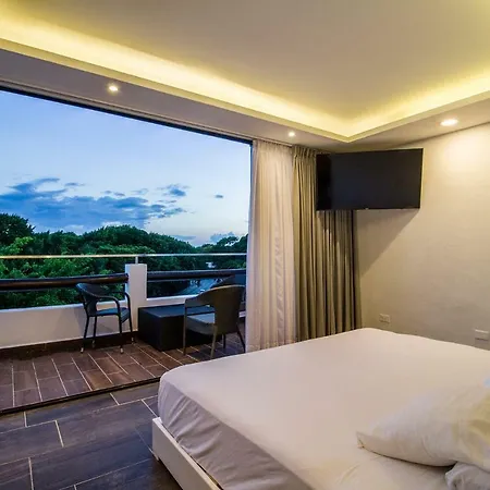 Luxury Penthouse Jungle View And Partial Ocean View, Private Pool And Rooftop-2