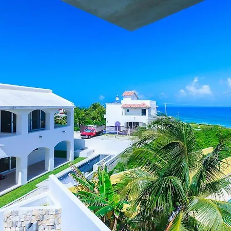 Casa De La Risa-3