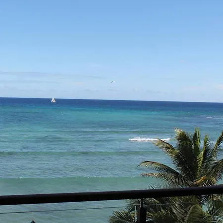 New Luxury Beachfront Penthouse-3