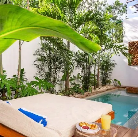 Luum - Majestic Villa With Private Pool And Parking-2