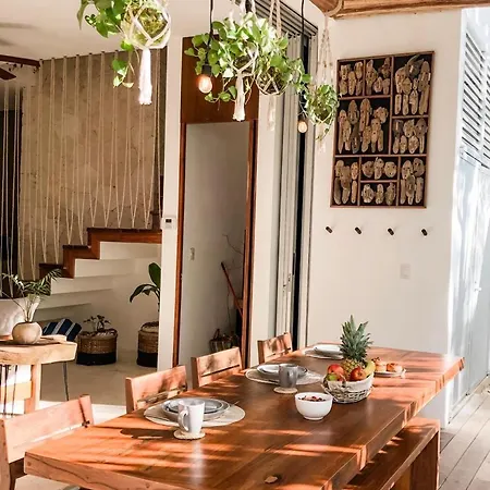 Luum - Majestic Villa With Private Pool And Parking-3